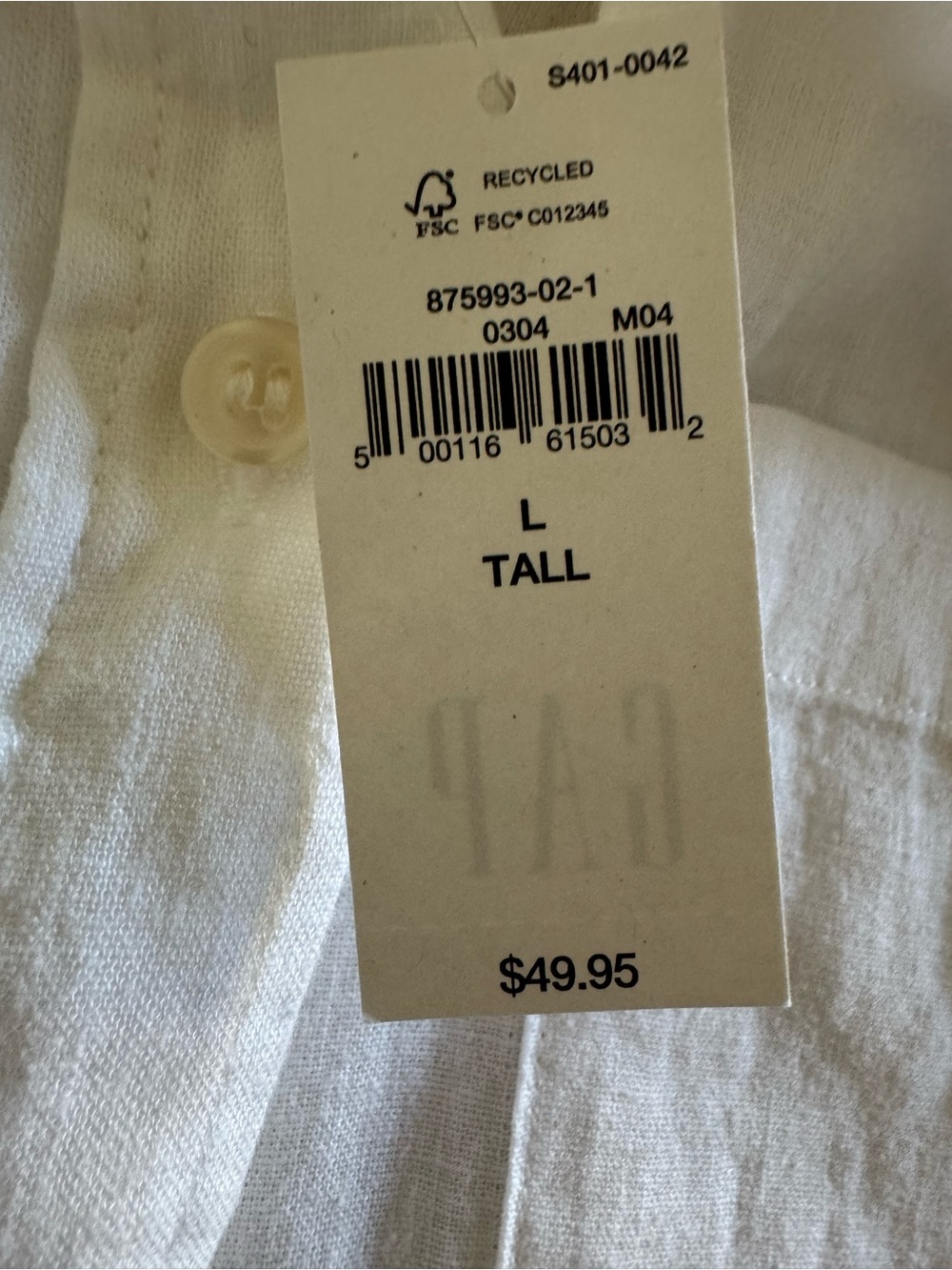 GAP white Button-Up Collar Shirt. Perfect summer staple - Picture 3 of 3